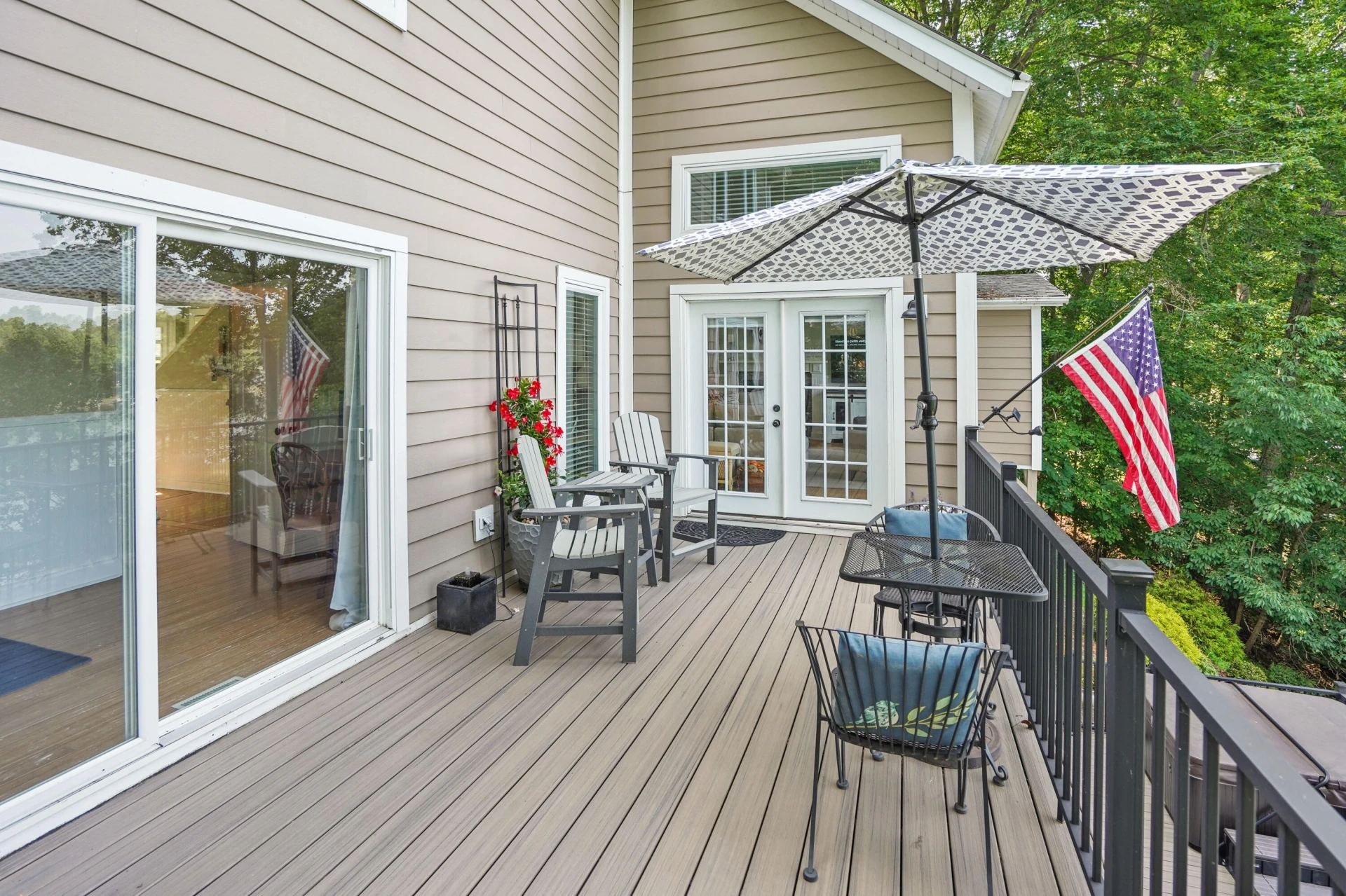 800 Long Island DR - Photo 32