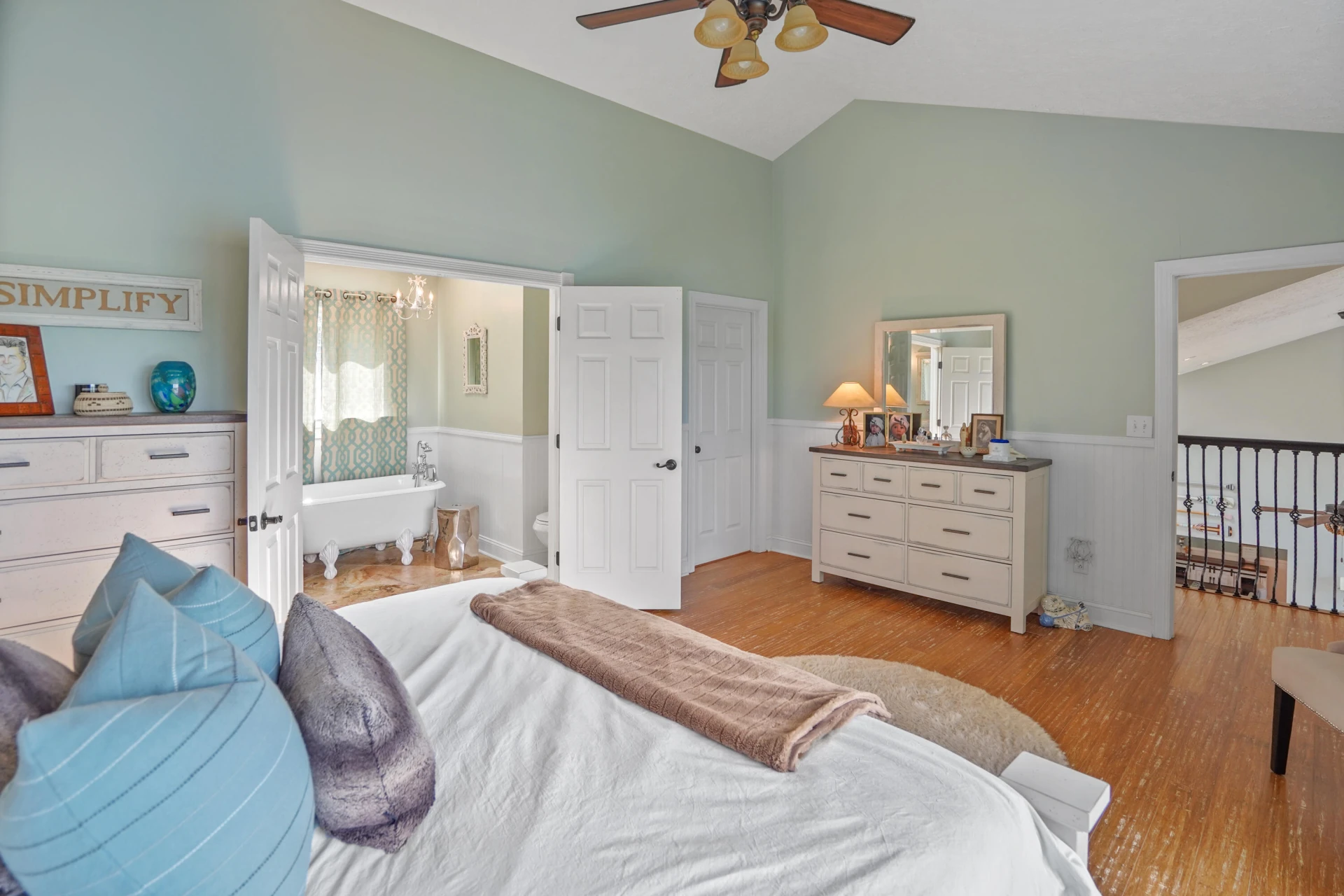 800 Long Island DR - Photo 37