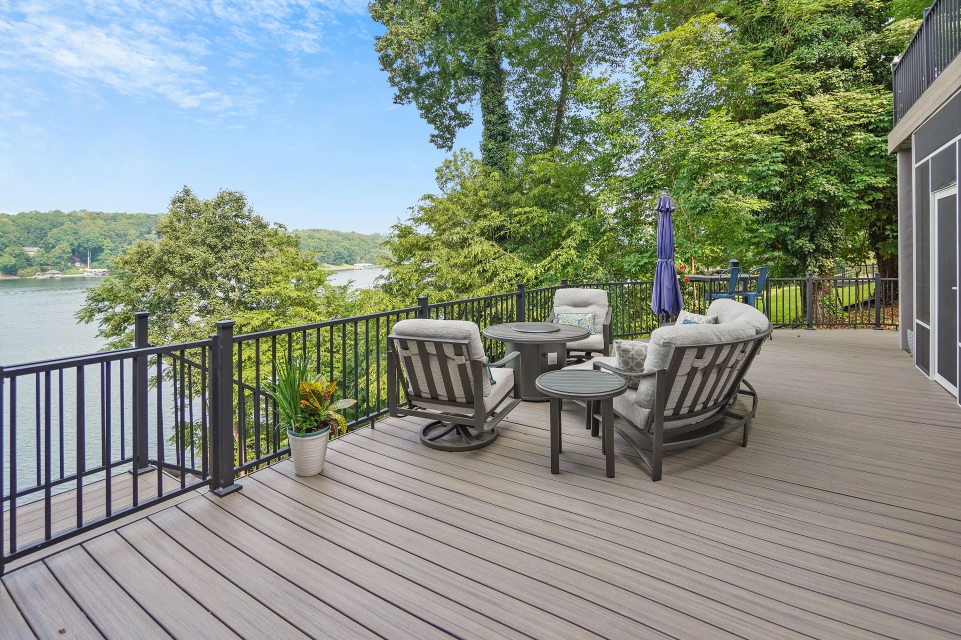 800 Long Island DR - Photo 57