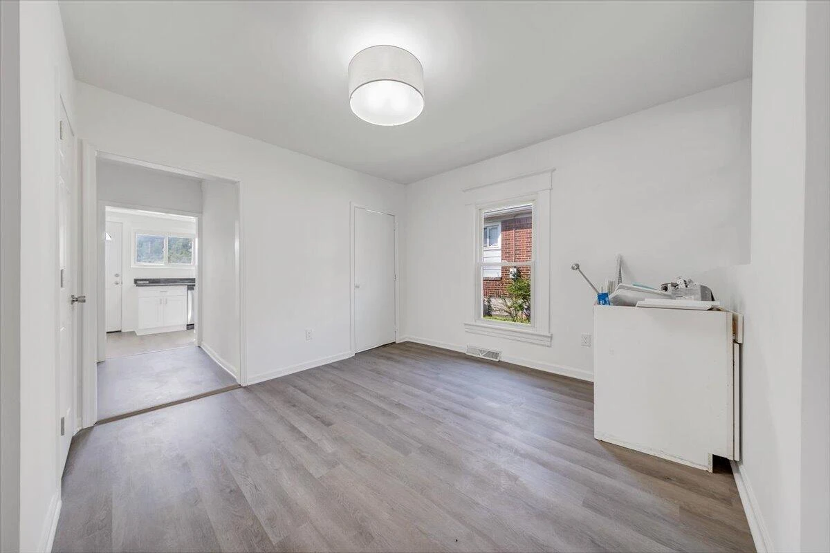 1008 Primrose ST - Photo 12