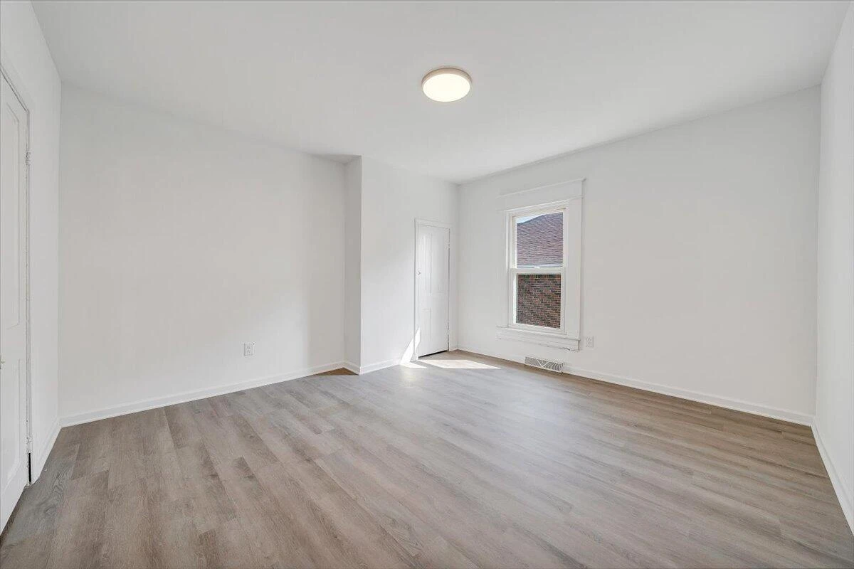 1008 Primrose ST - Photo 15