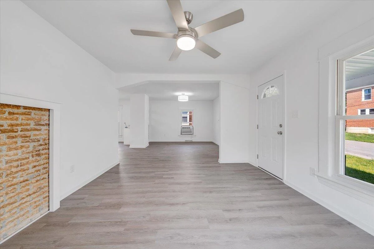 1008 Primrose ST - Photo 3