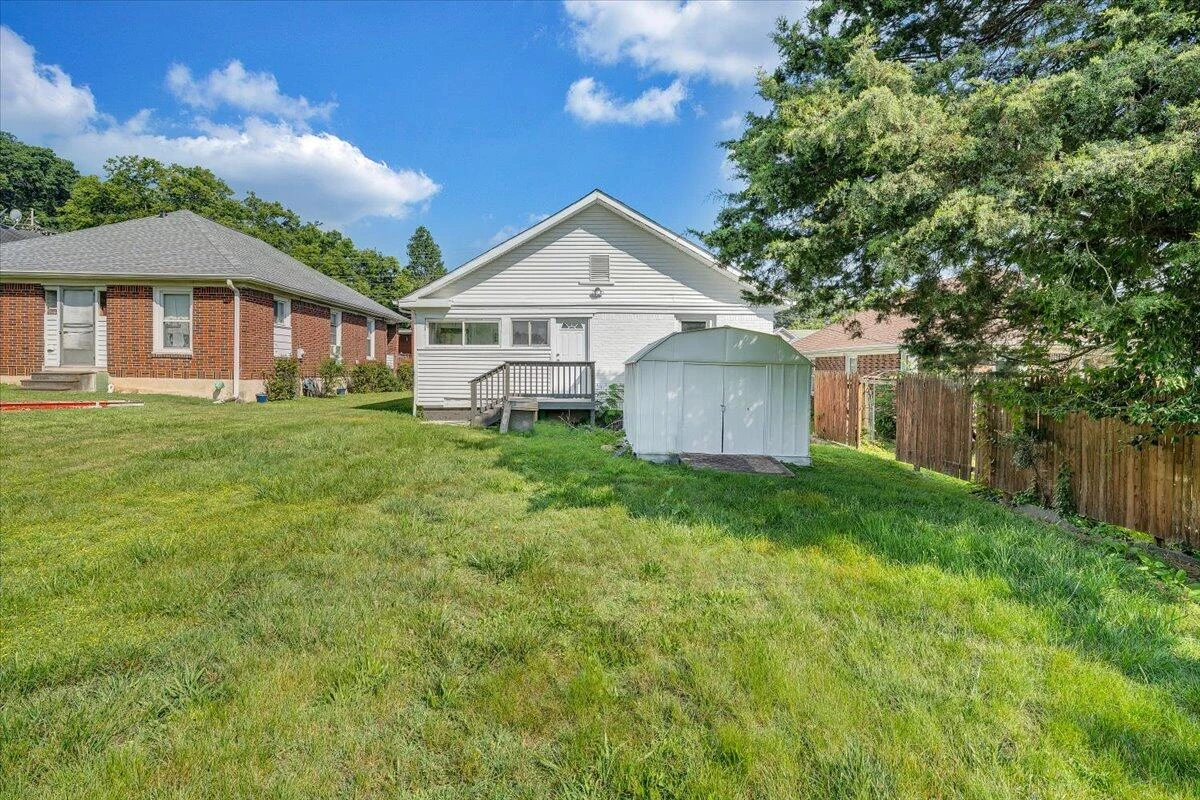 1008 Primrose ST - Photo 30