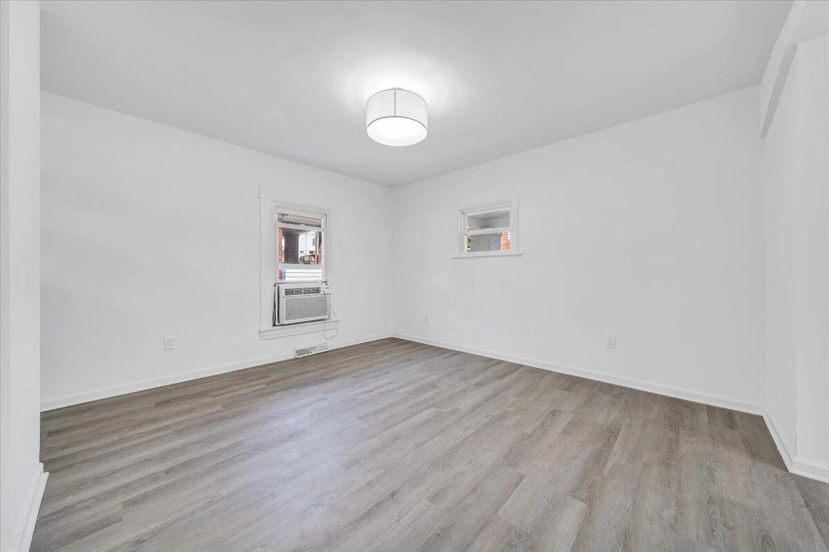 1008 Primrose ST - Photo 7