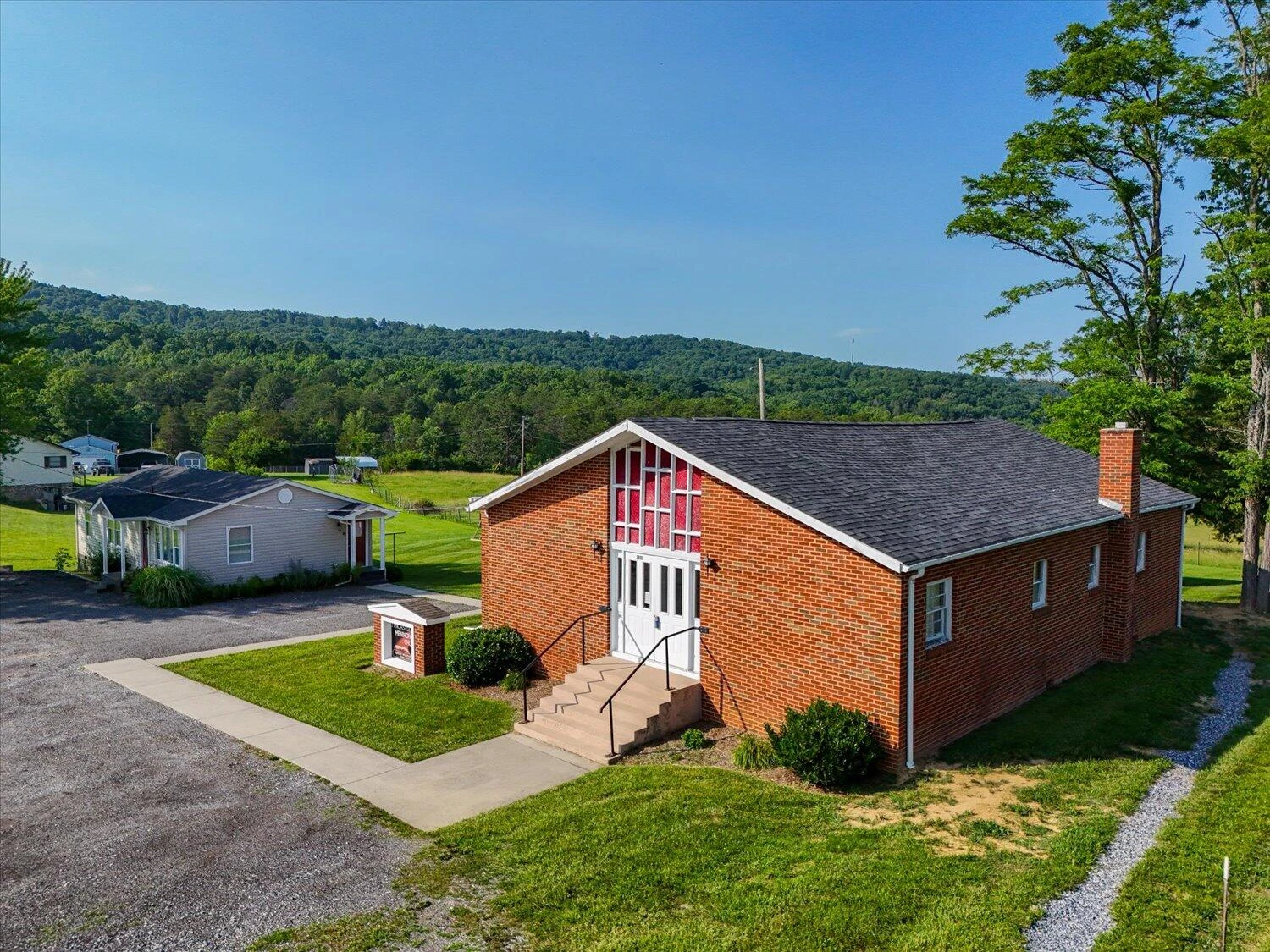 2088 Old Fincastle RD - Photo 38