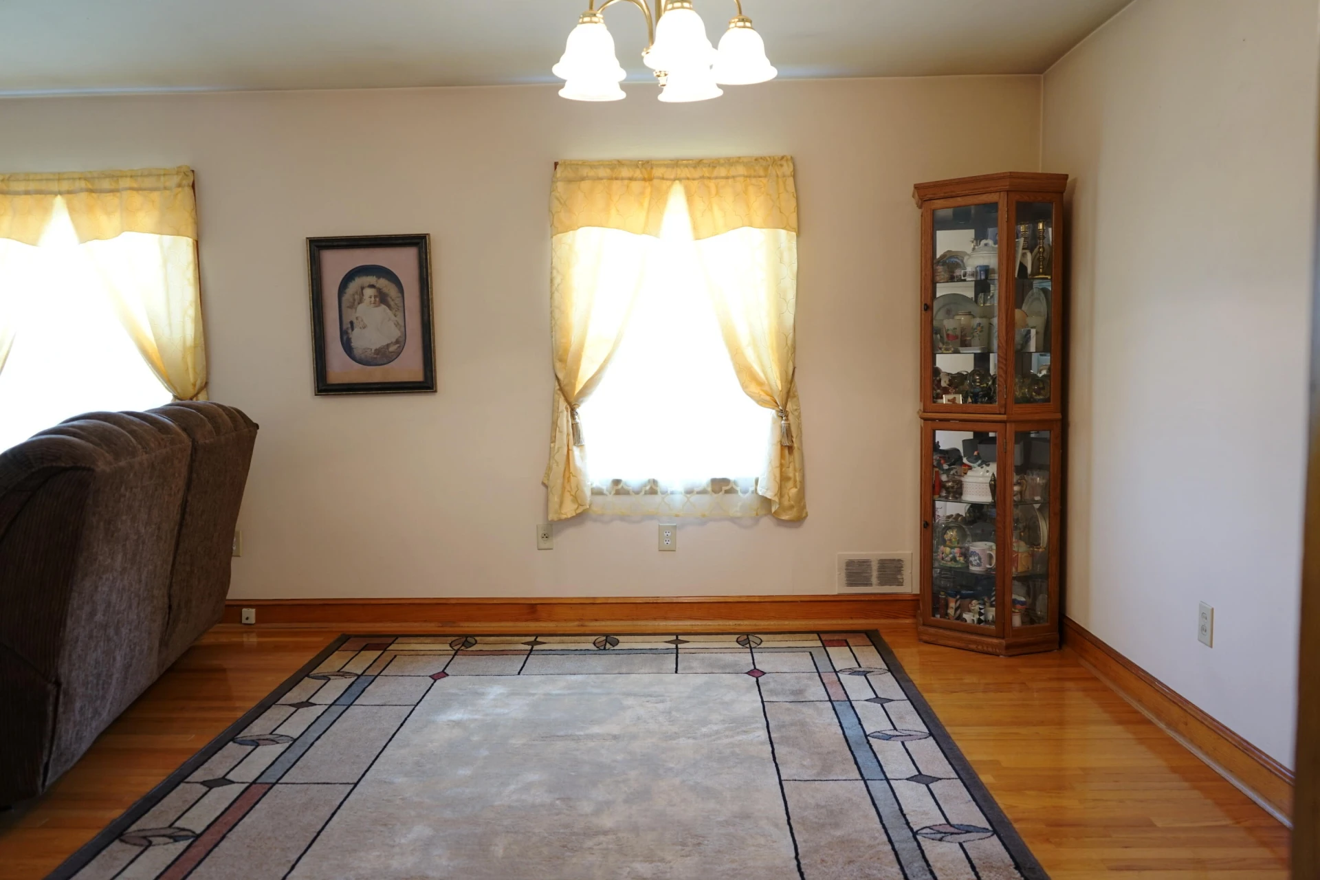 520 Poplar ST - Photo 16
