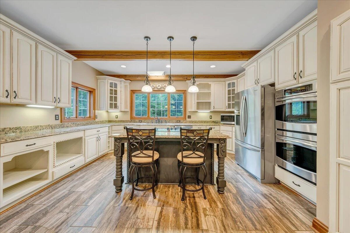 223 Moonriver LN - Photo 19