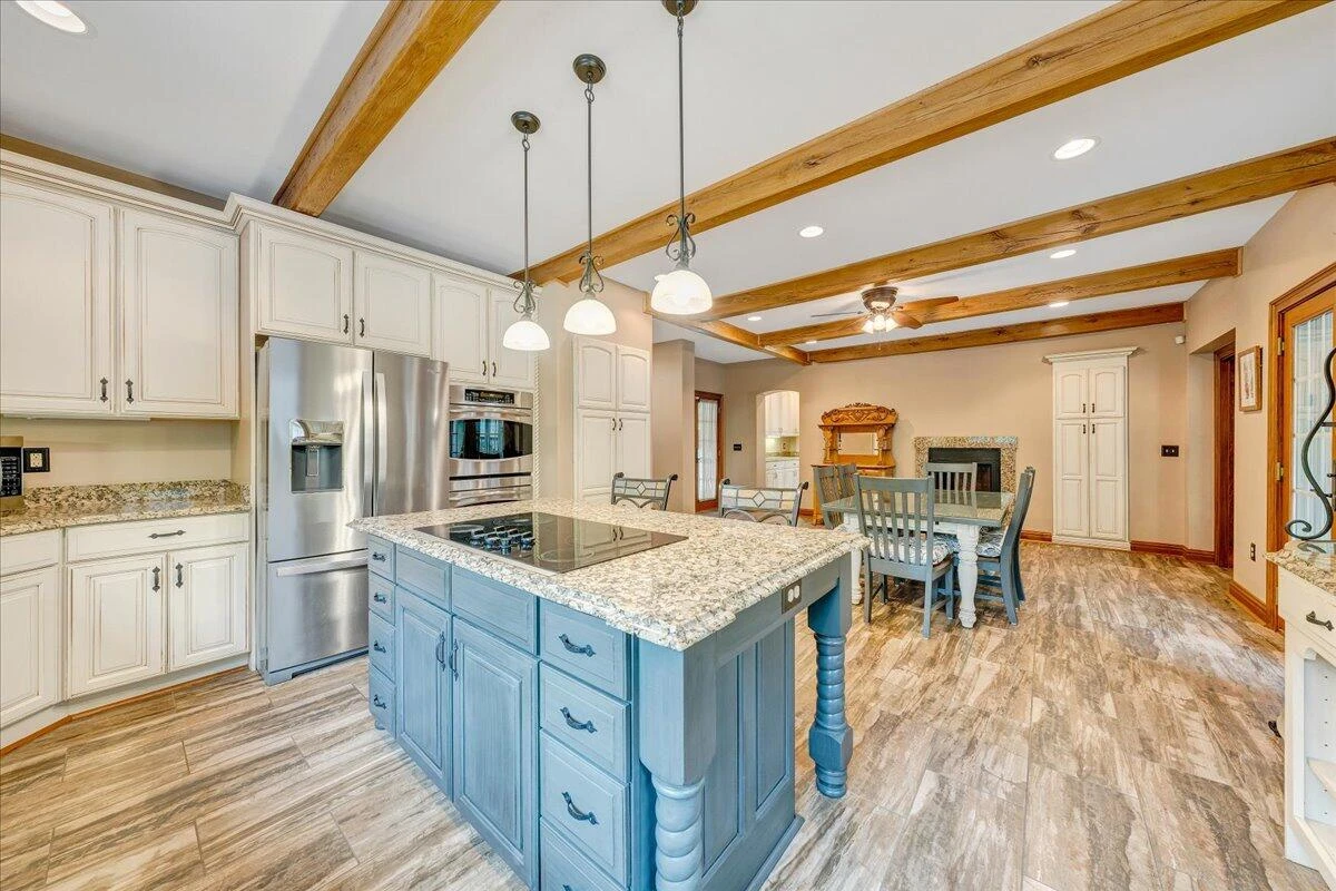 223 Moonriver LN - Photo 20