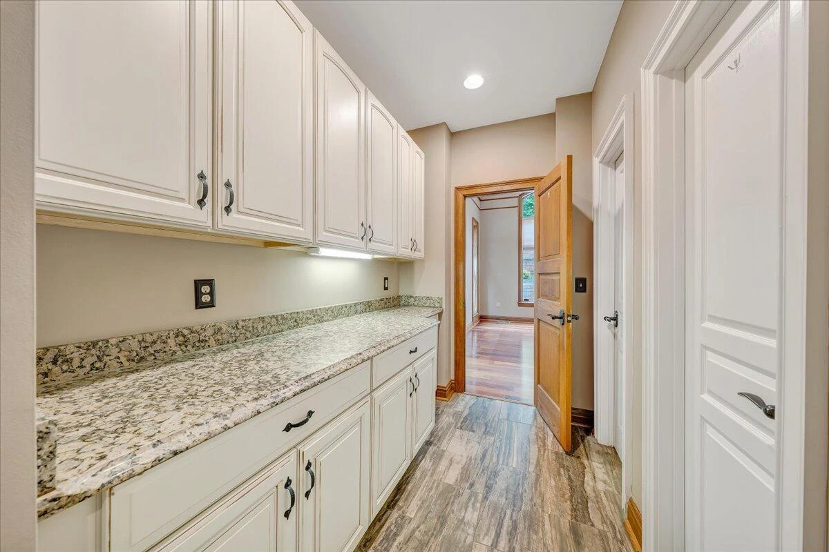 223 Moonriver LN - Photo 23