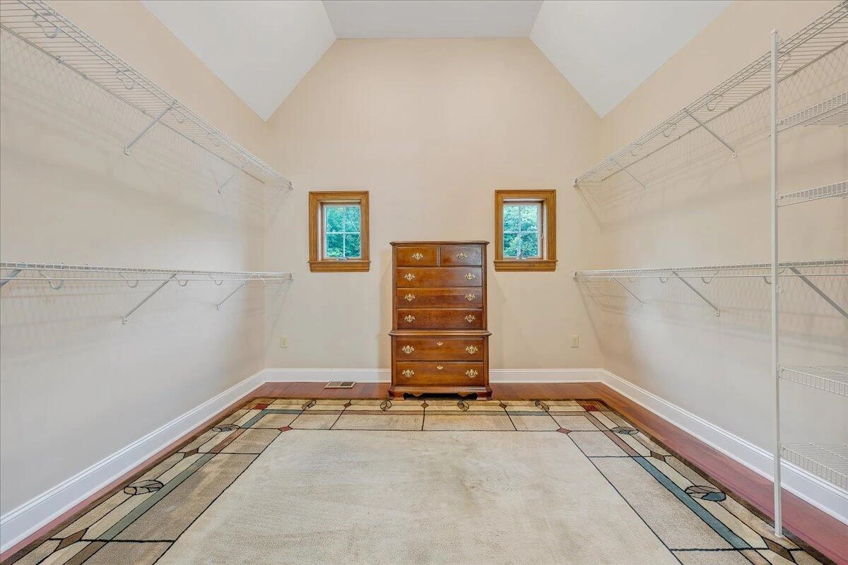 223 Moonriver LN - Photo 32
