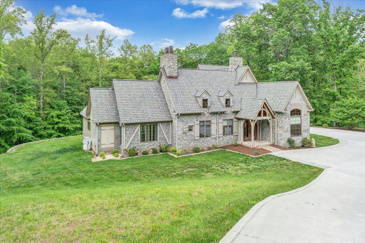 223 Moonriver LN - Photo 4