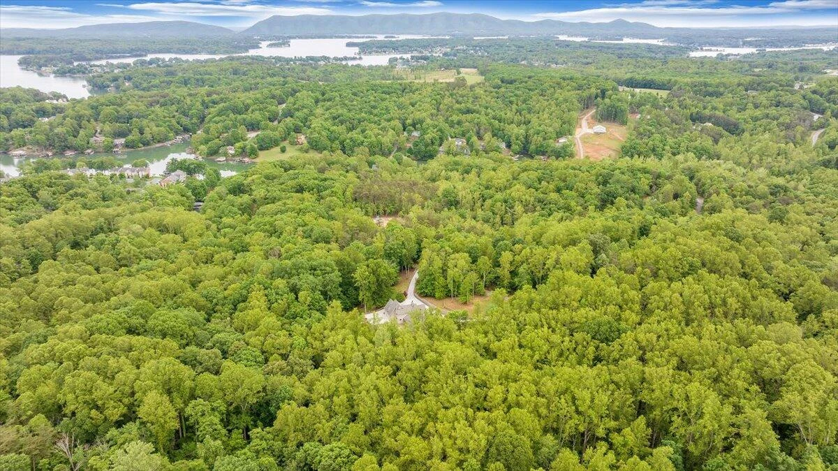 223 Moonriver LN - Photo 69