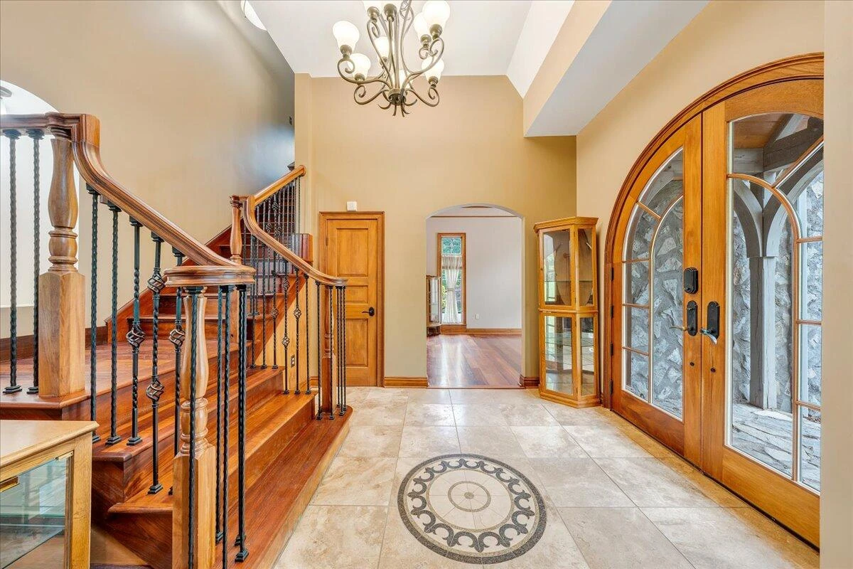 223 Moonriver LN - Photo 8