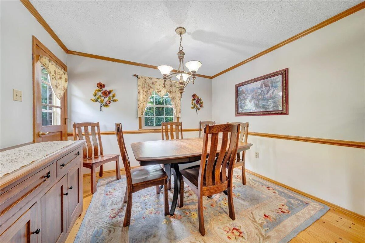 3203 Bradshaw RD - Photo 4