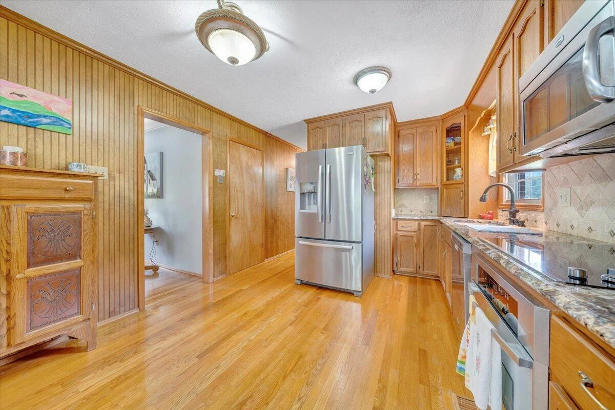 3203 Bradshaw RD - Photo 7