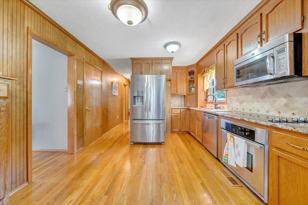3203 Bradshaw RD - Photo 8