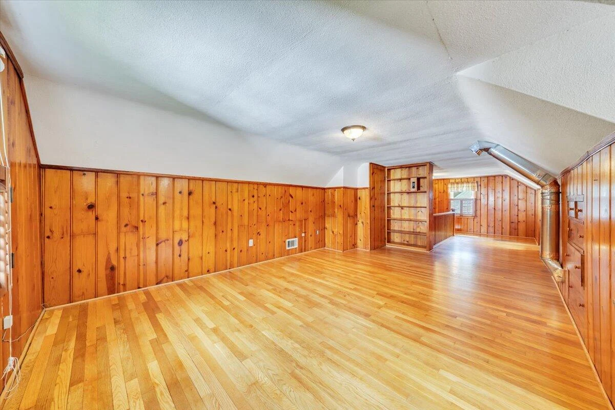2728 Lansing DR - Photo 19