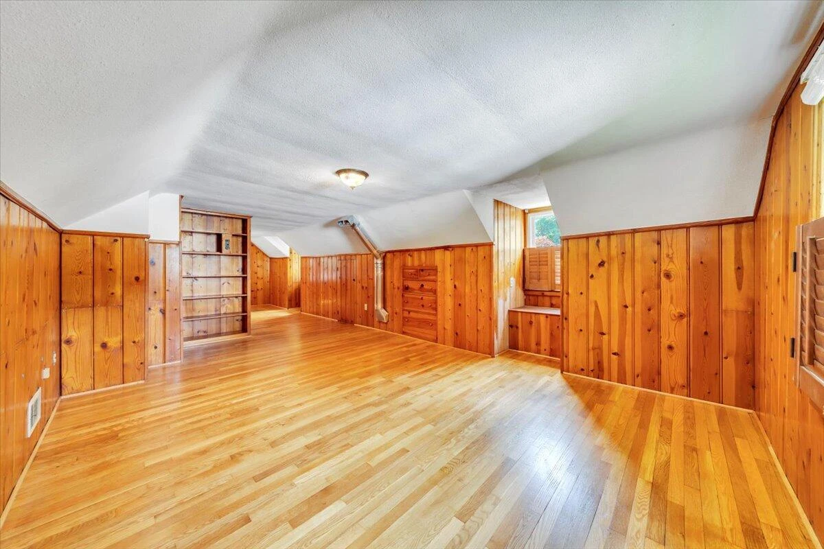 2728 Lansing DR - Photo 20