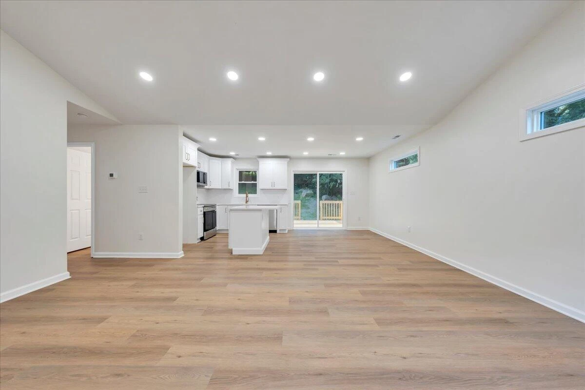 3713 Pinevale RD - Photo 19