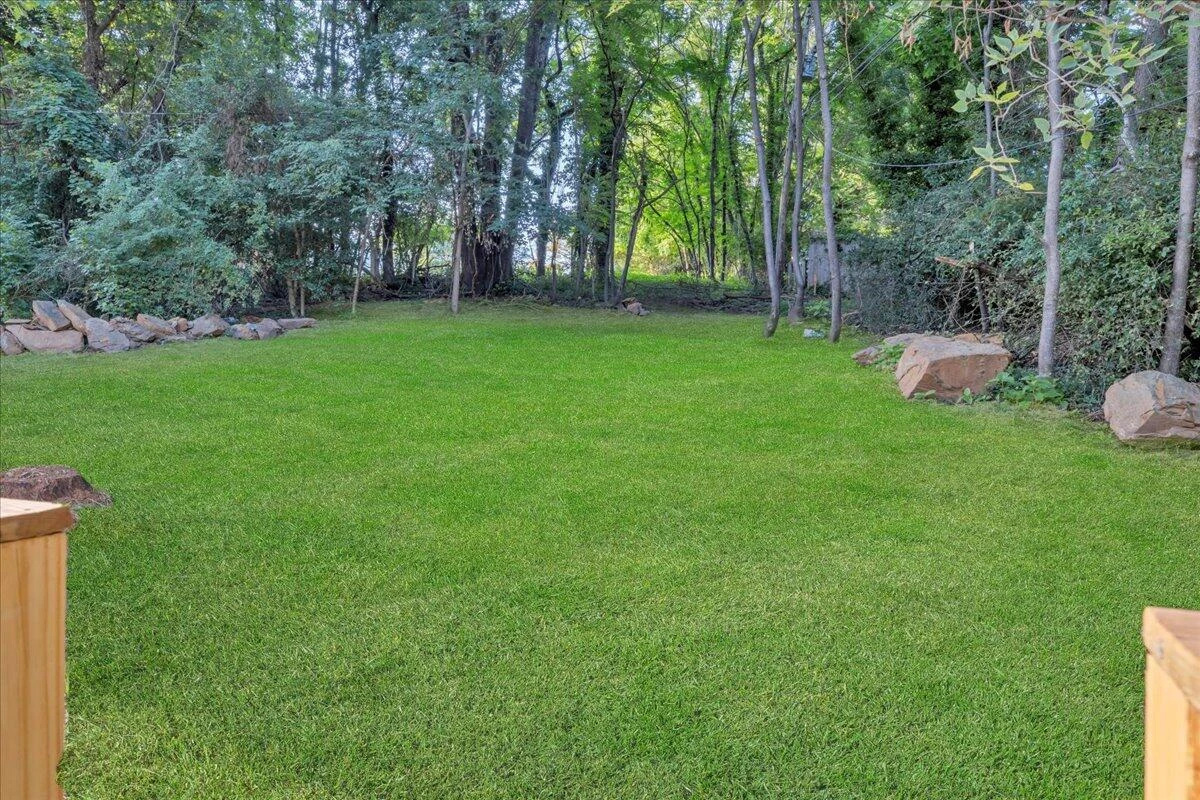 3713 Pinevale RD - Photo 34