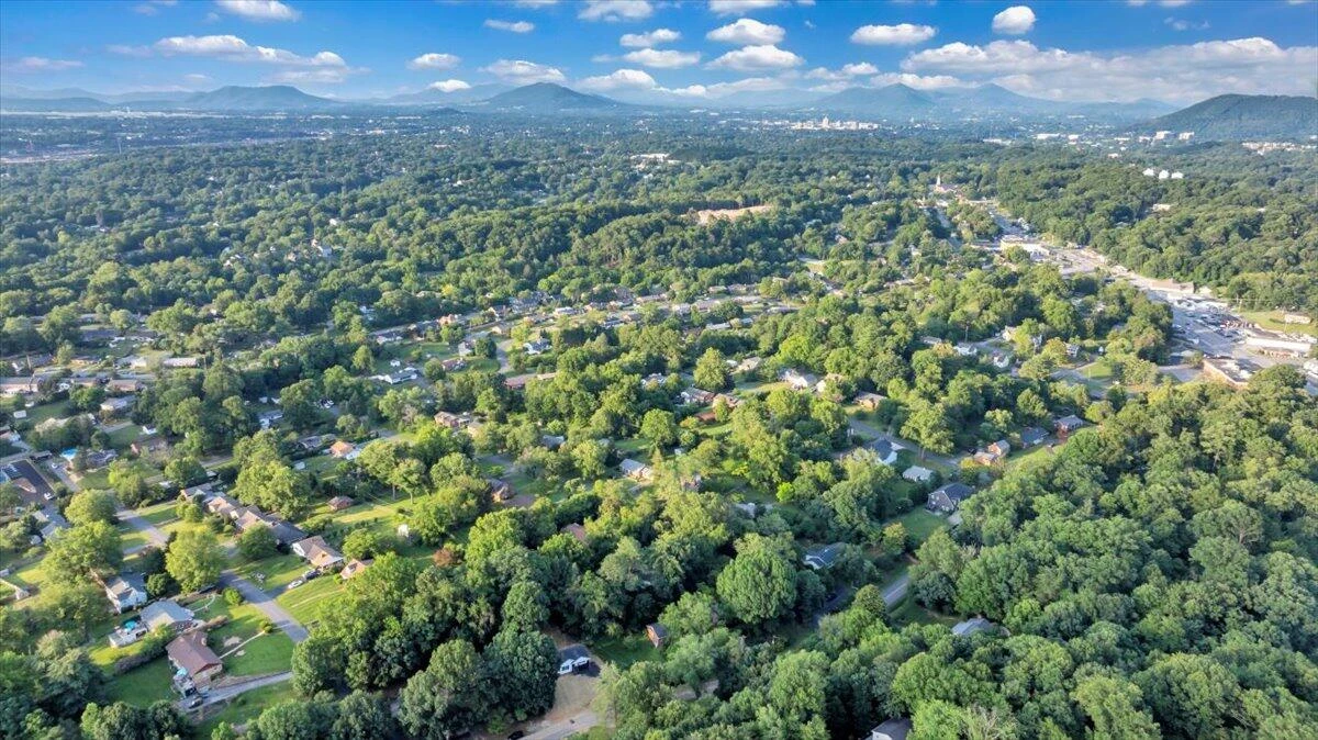 3713 Pinevale RD - Photo 45