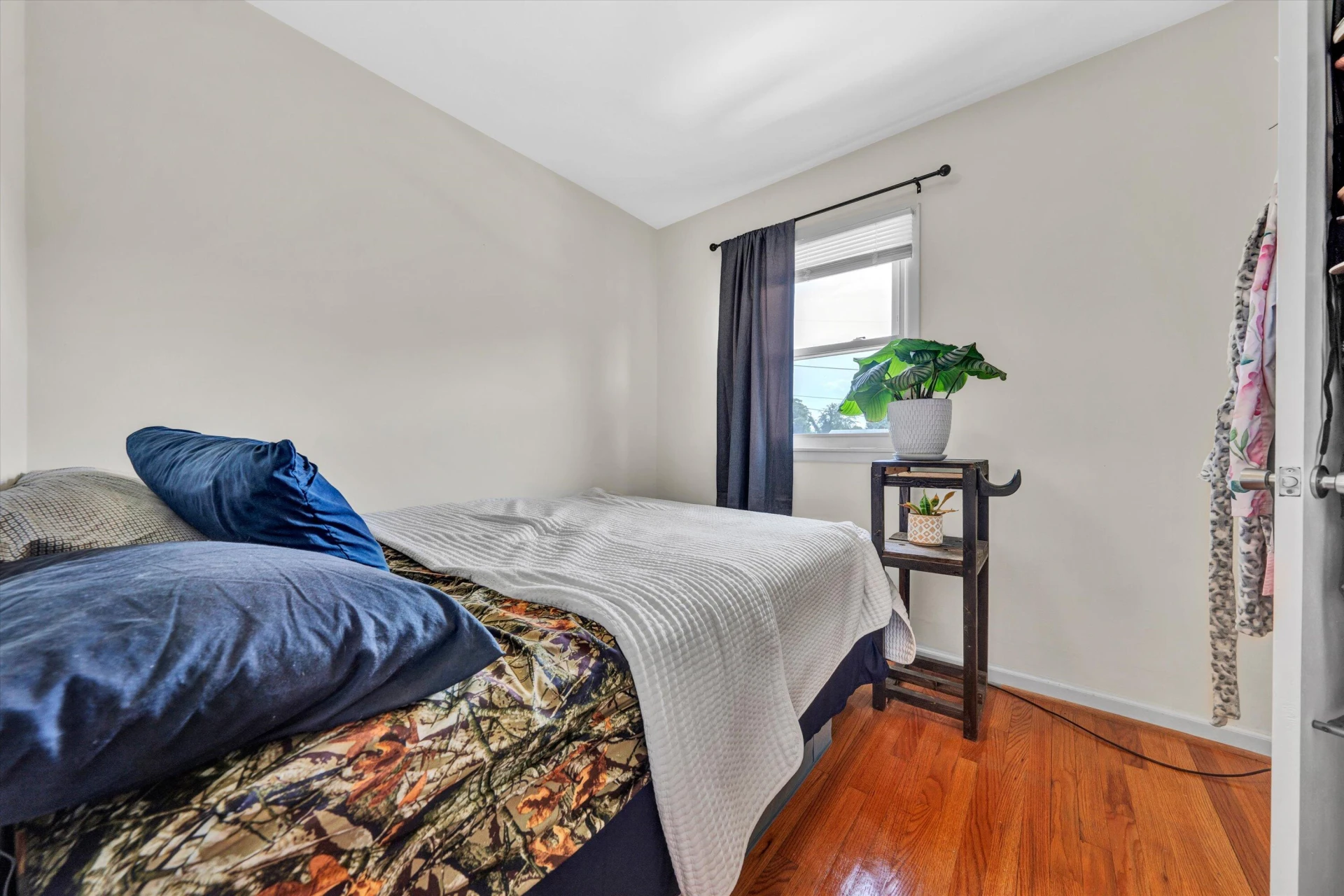 1094 Windstar CIR - Photo 16