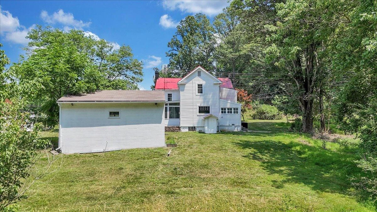 3169 Bandy RD - Photo 46