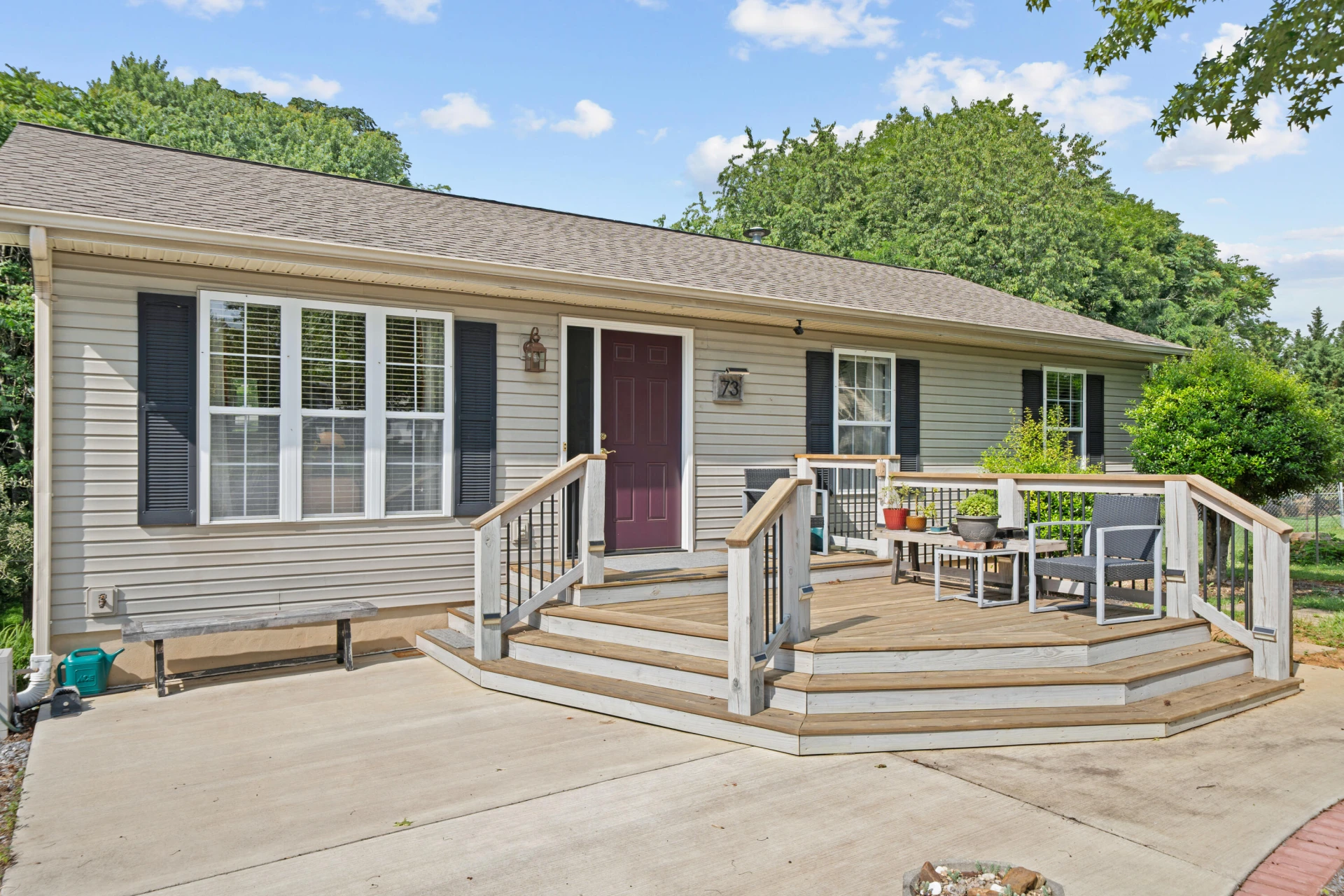 73 Bounty CT