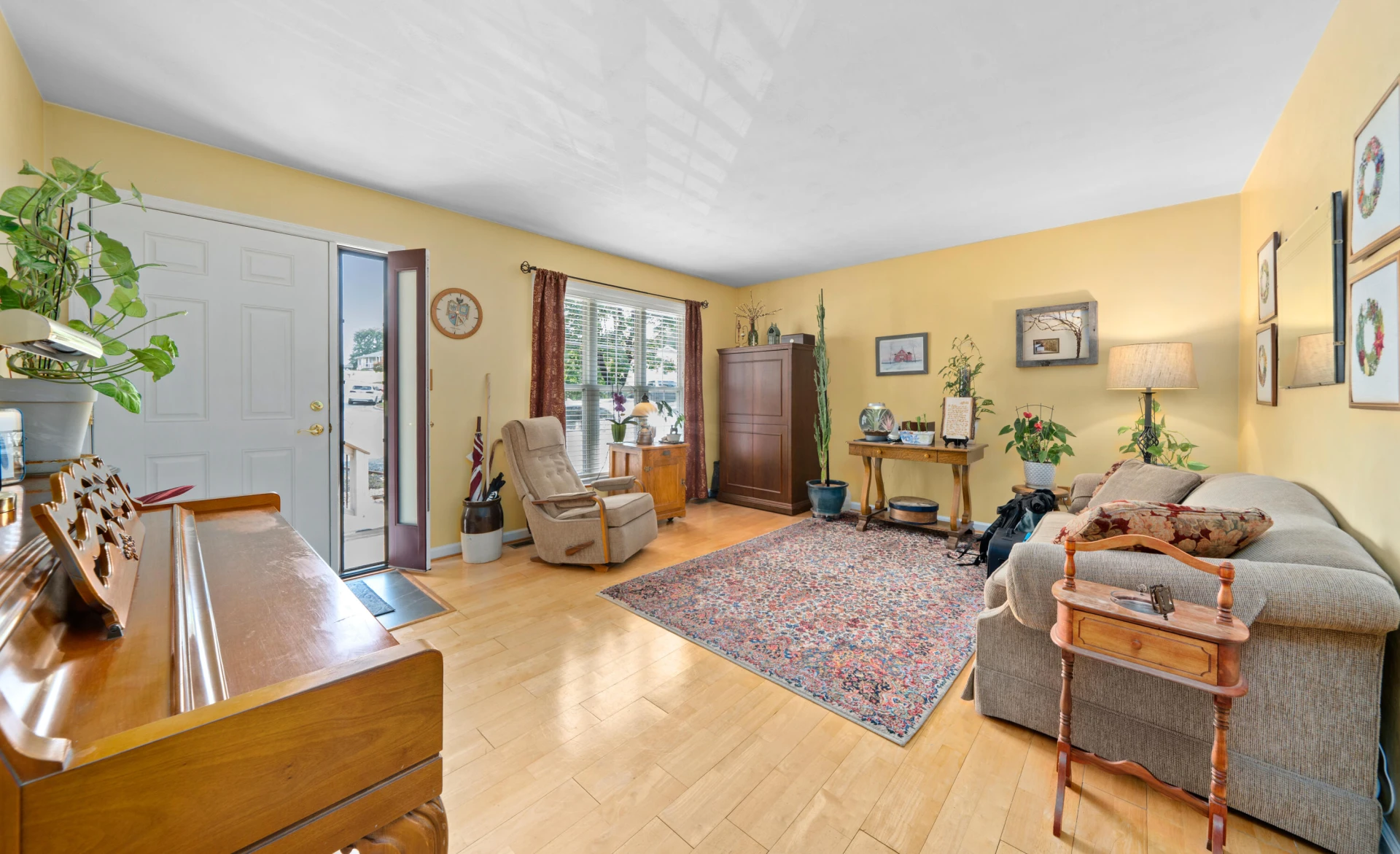 73 Bounty CT - Photo 2