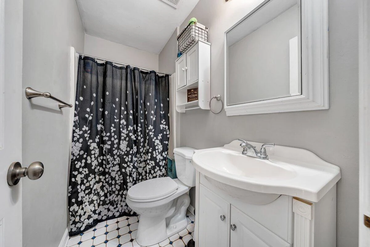 590 Rolling Hill DR - Photo 14
