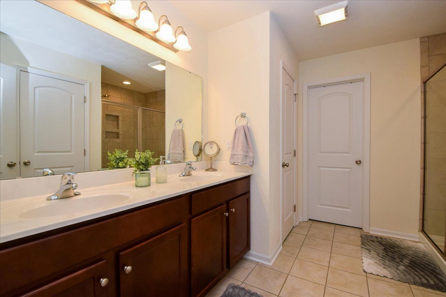 8322 Leighburn DR - Photo 12