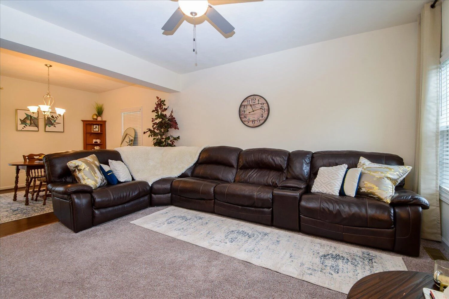 8322 Leighburn DR - Photo 4
