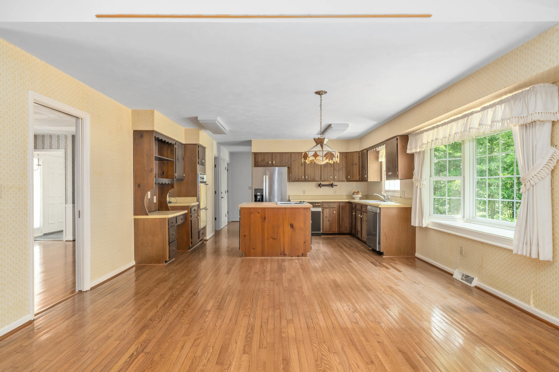 234 Deerfield RD - Photo 16