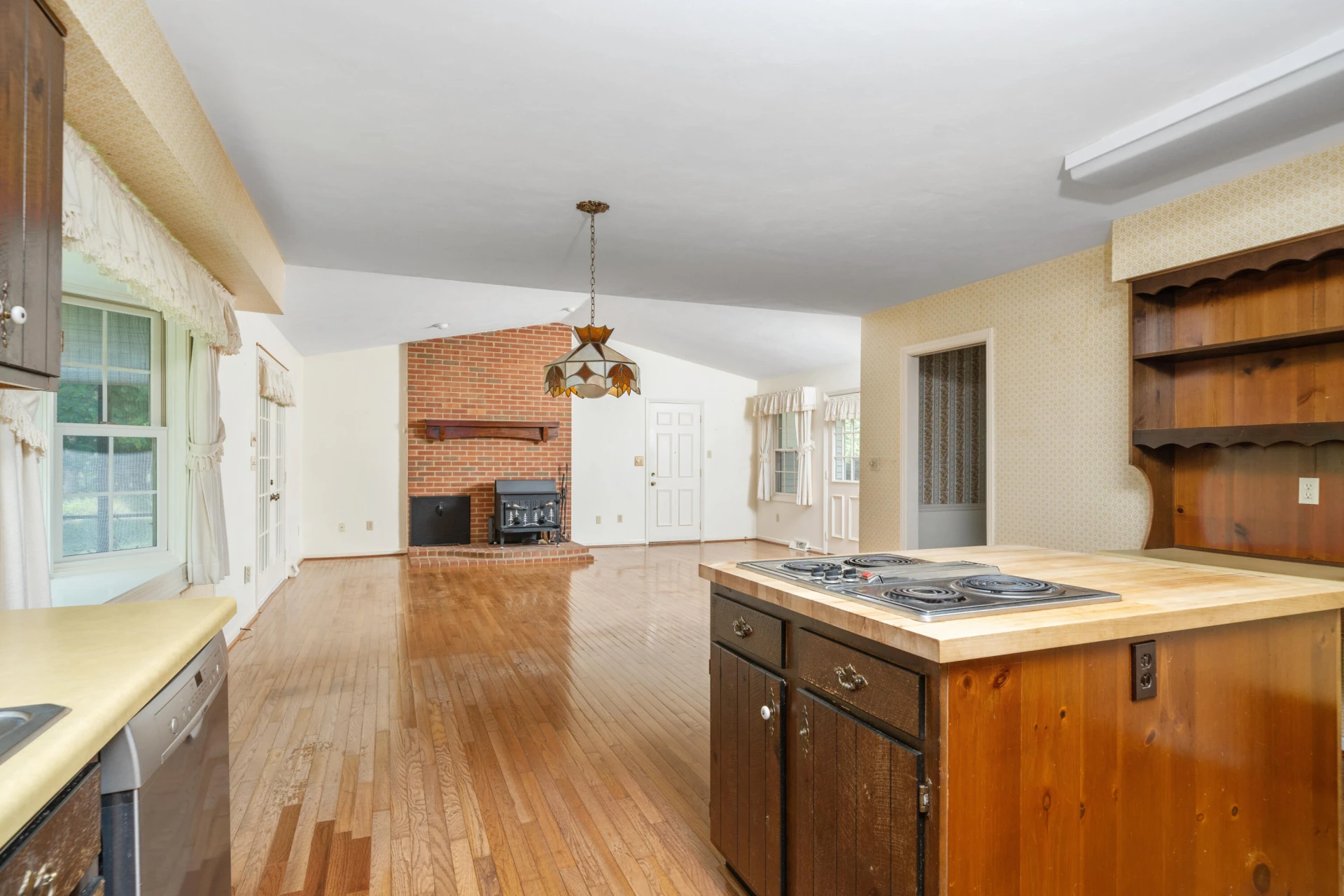 234 Deerfield RD - Photo 20