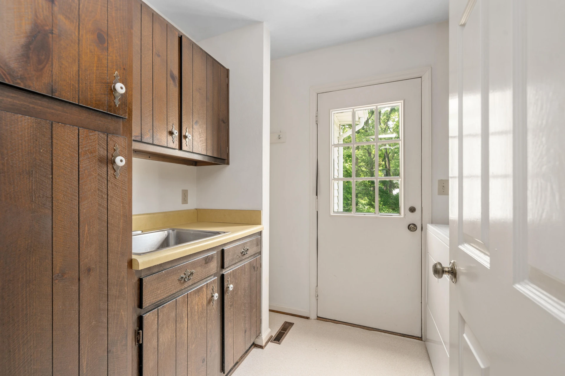 234 Deerfield RD - Photo 22