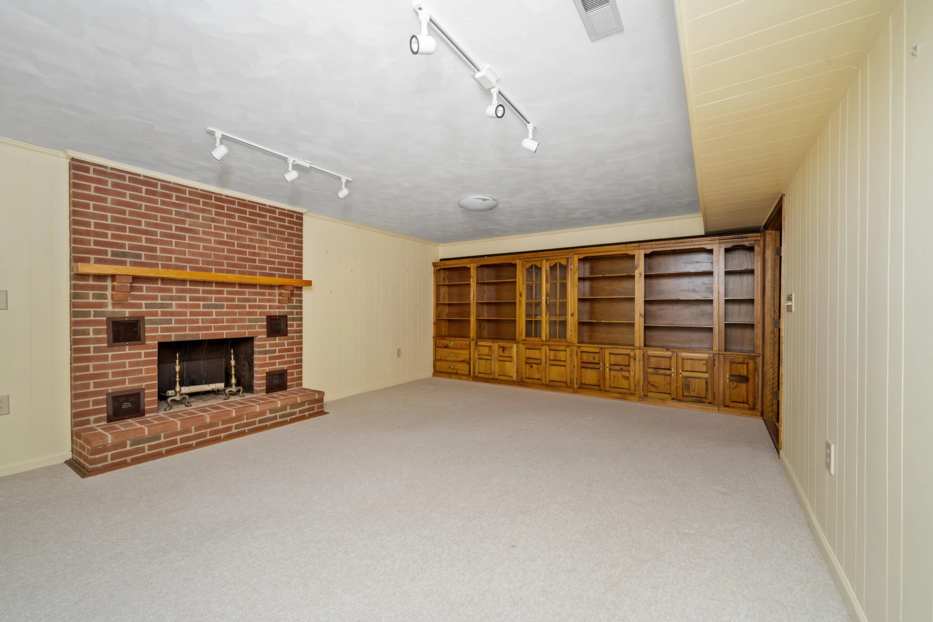 234 Deerfield RD - Photo 37