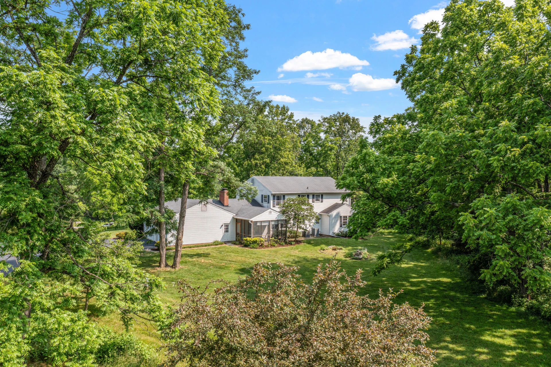 234 Deerfield RD - Photo 9