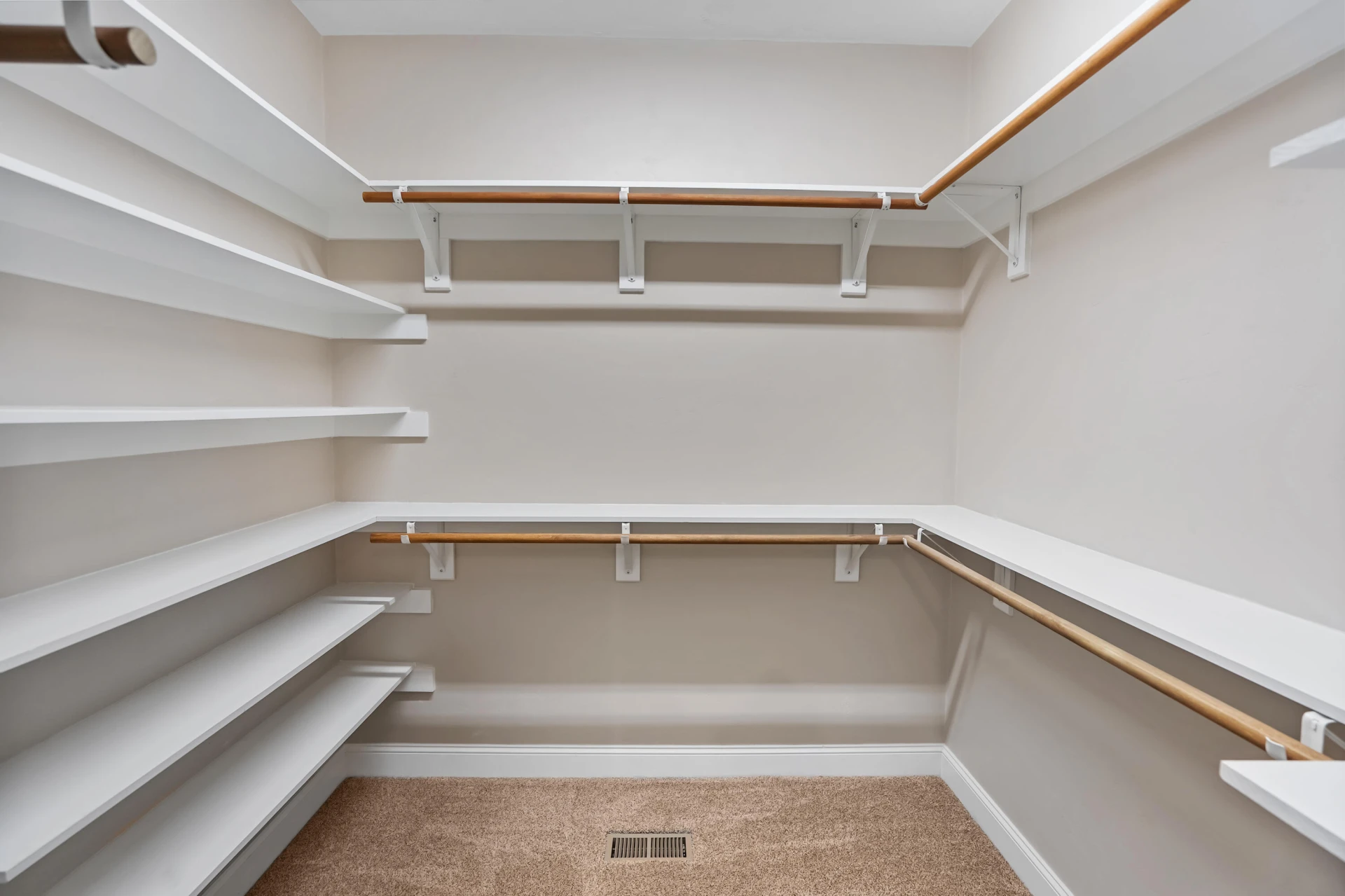 188 Grand Harbour CT - Photo 20