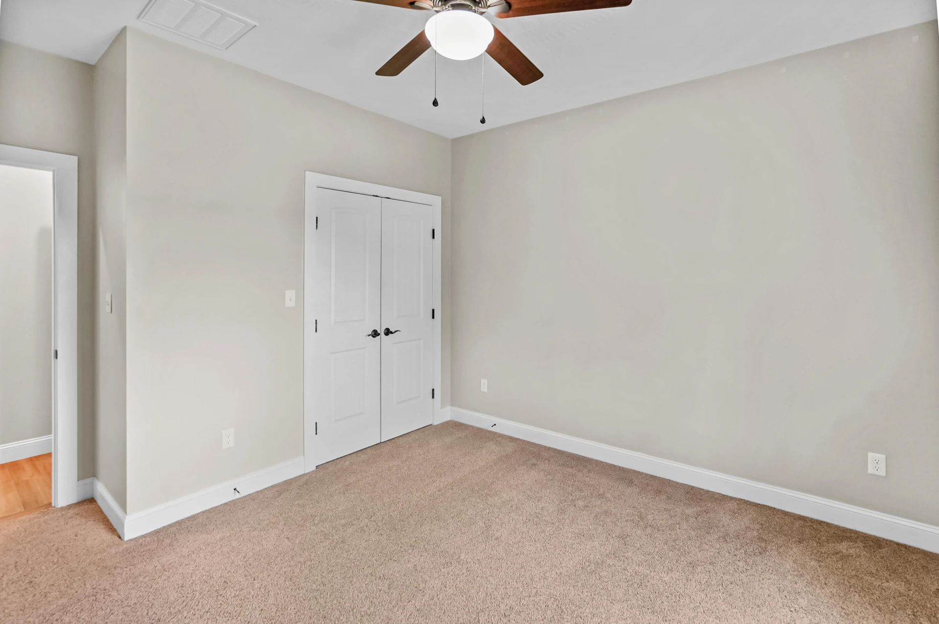 188 Grand Harbour CT - Photo 27