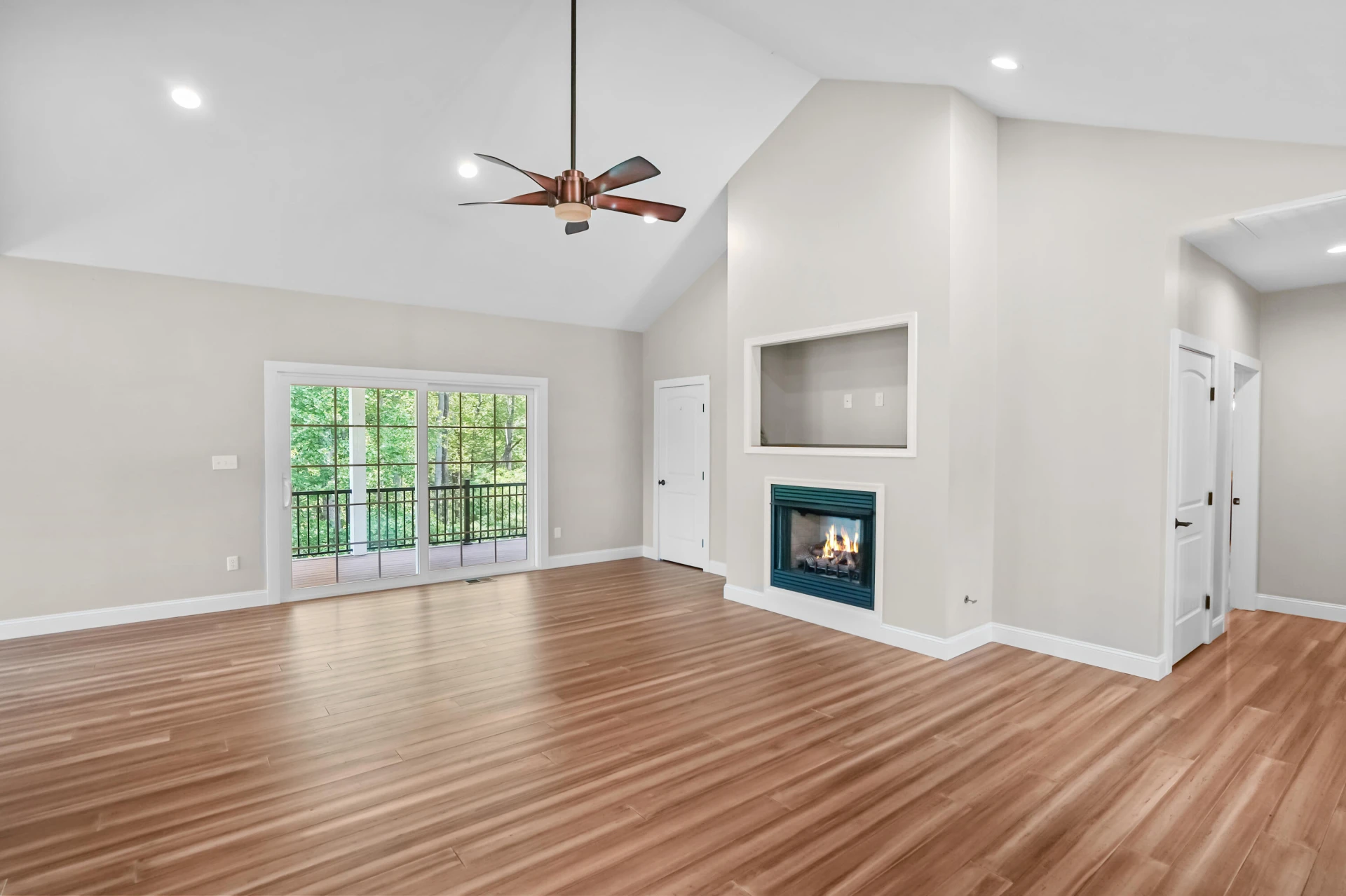 188 Grand Harbour CT - Photo 4