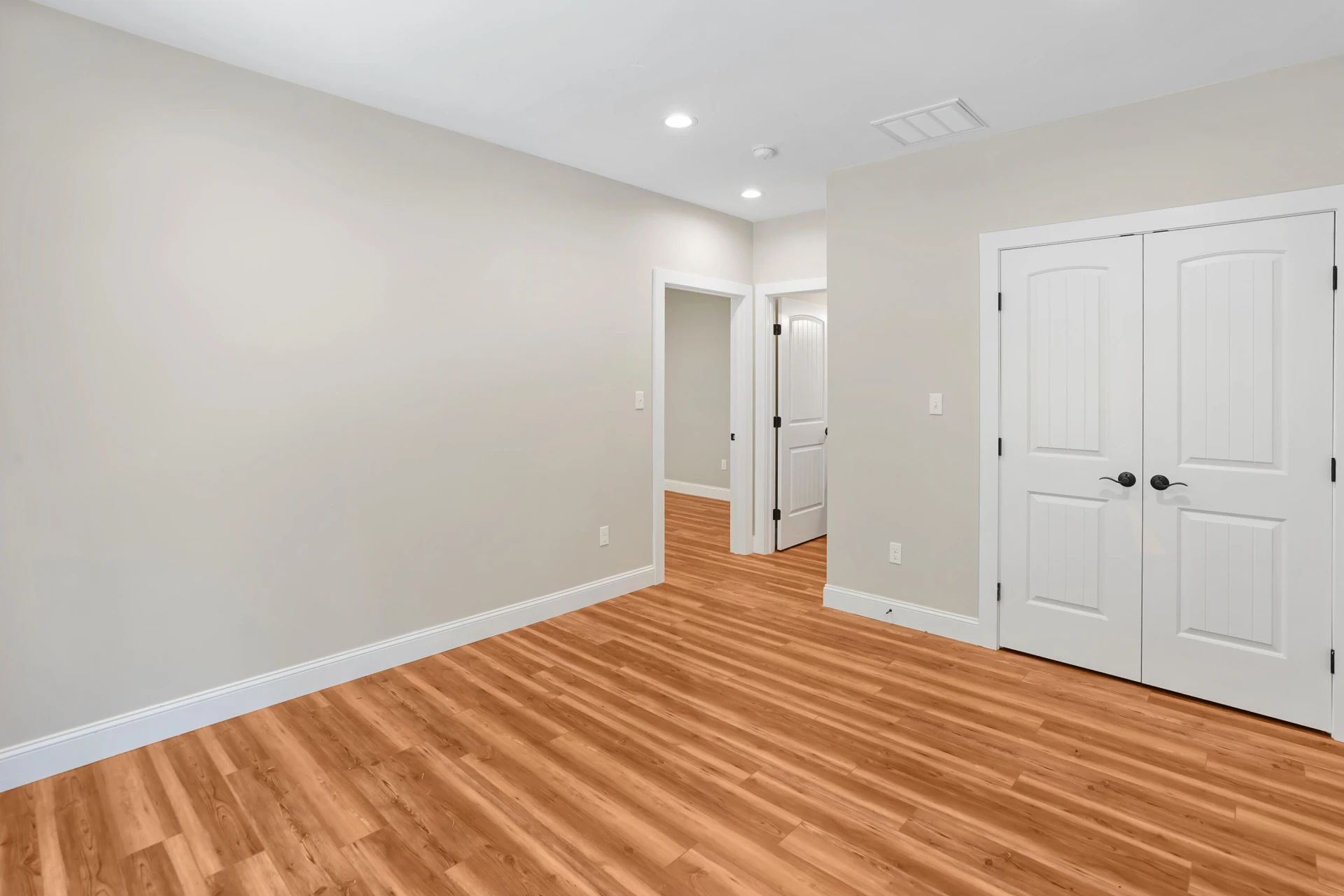 188 Grand Harbour CT - Photo 46