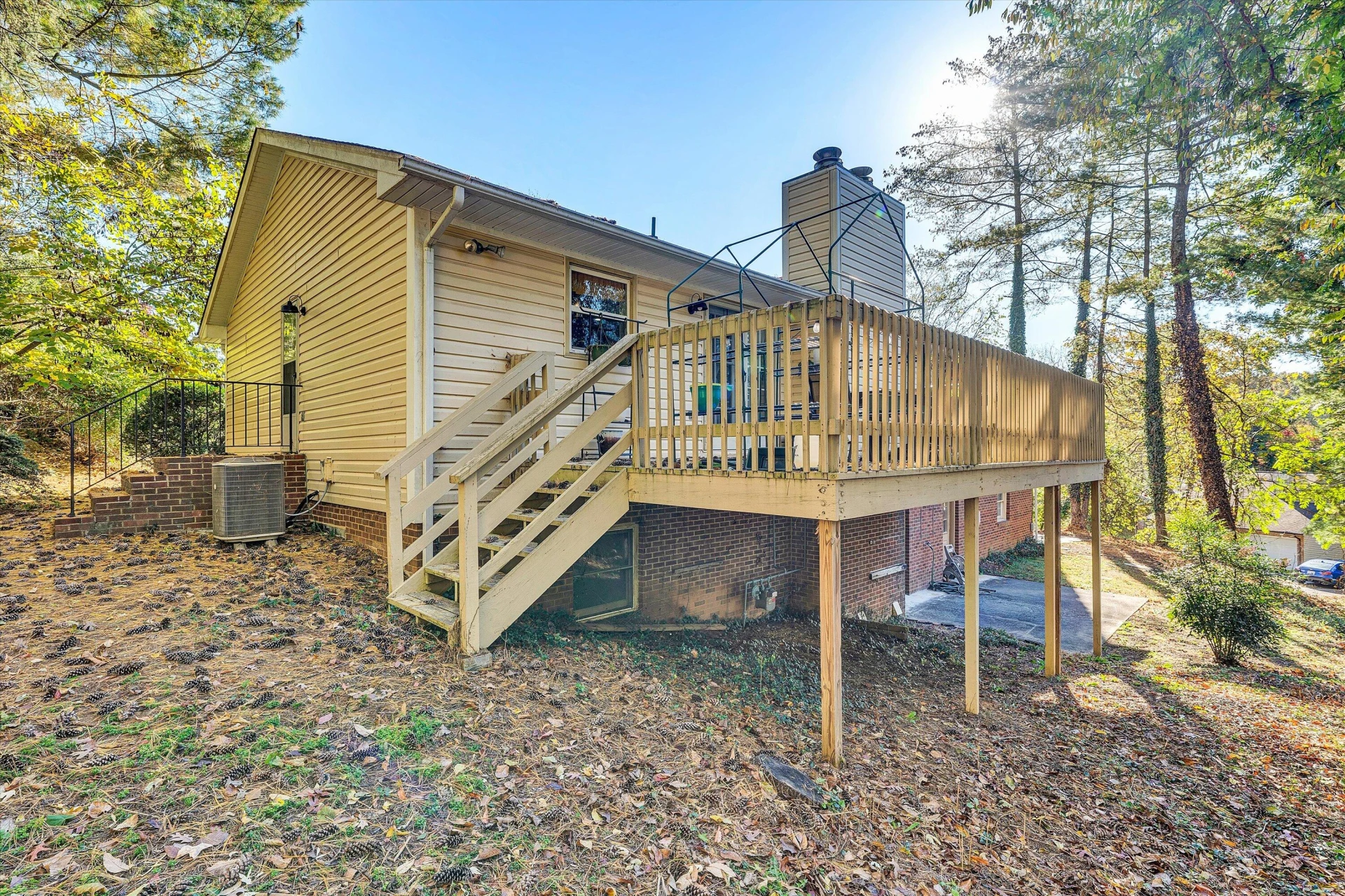 2343 Circle DR - Photo 39