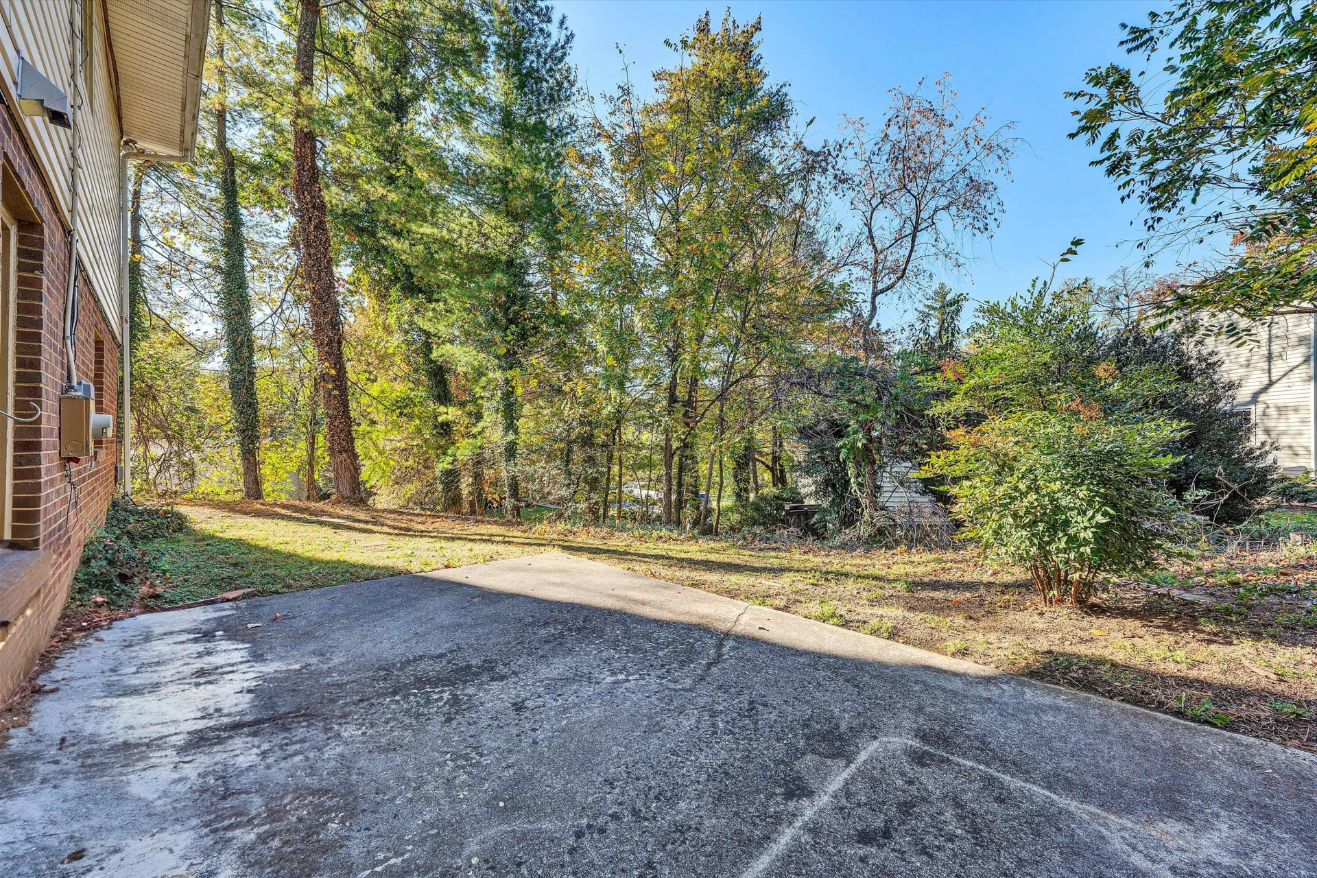 2343 Circle DR - Photo 43