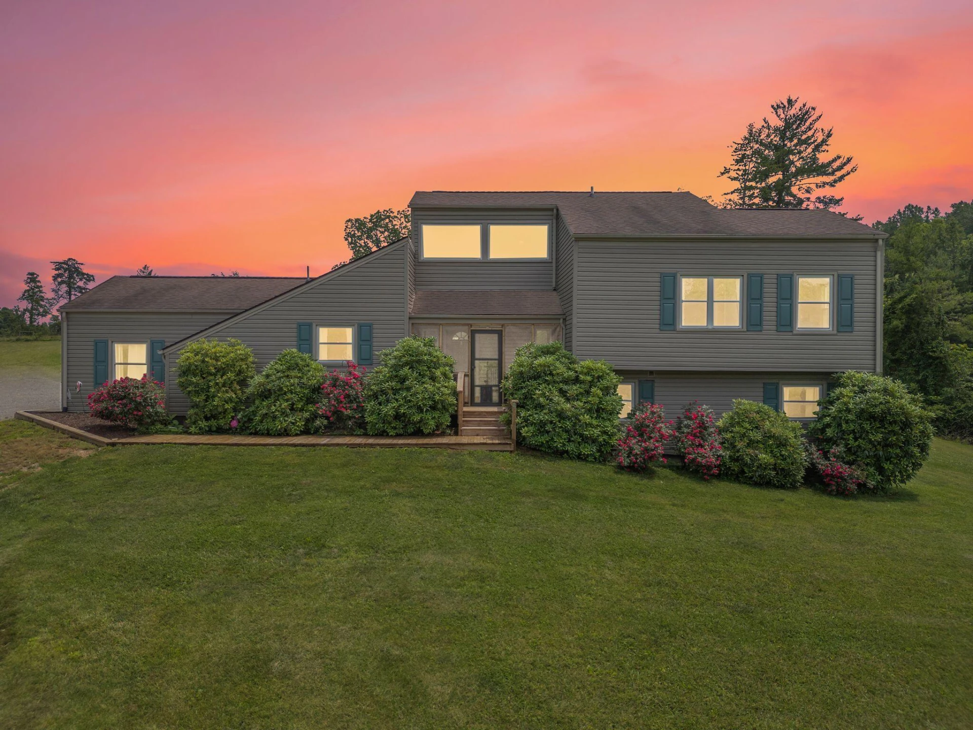 6000 Ferrum Mountain RD - Photo 2