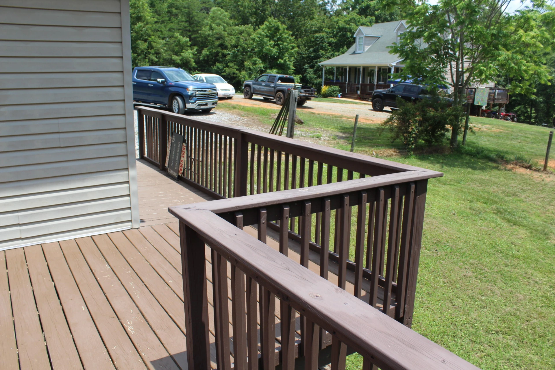 1138 Breezy Ridge RD - Photo 26
