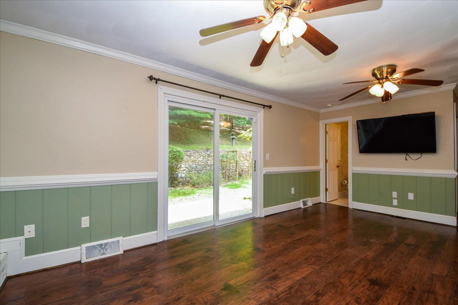 2336 Sourwood ST - Photo 22