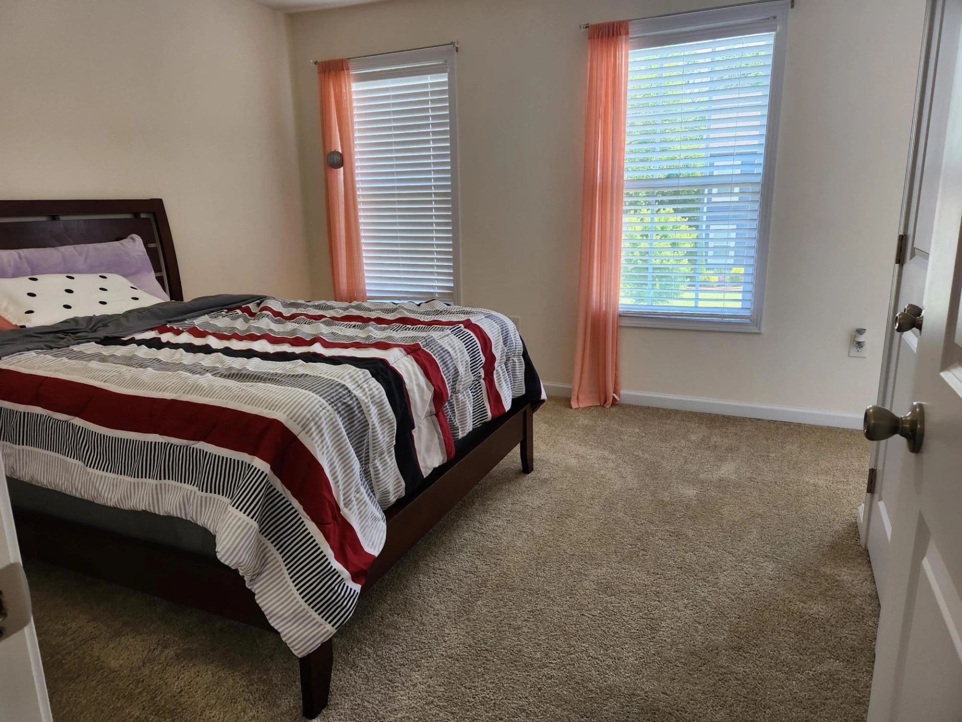 8366 Leighburn DR - Photo 17