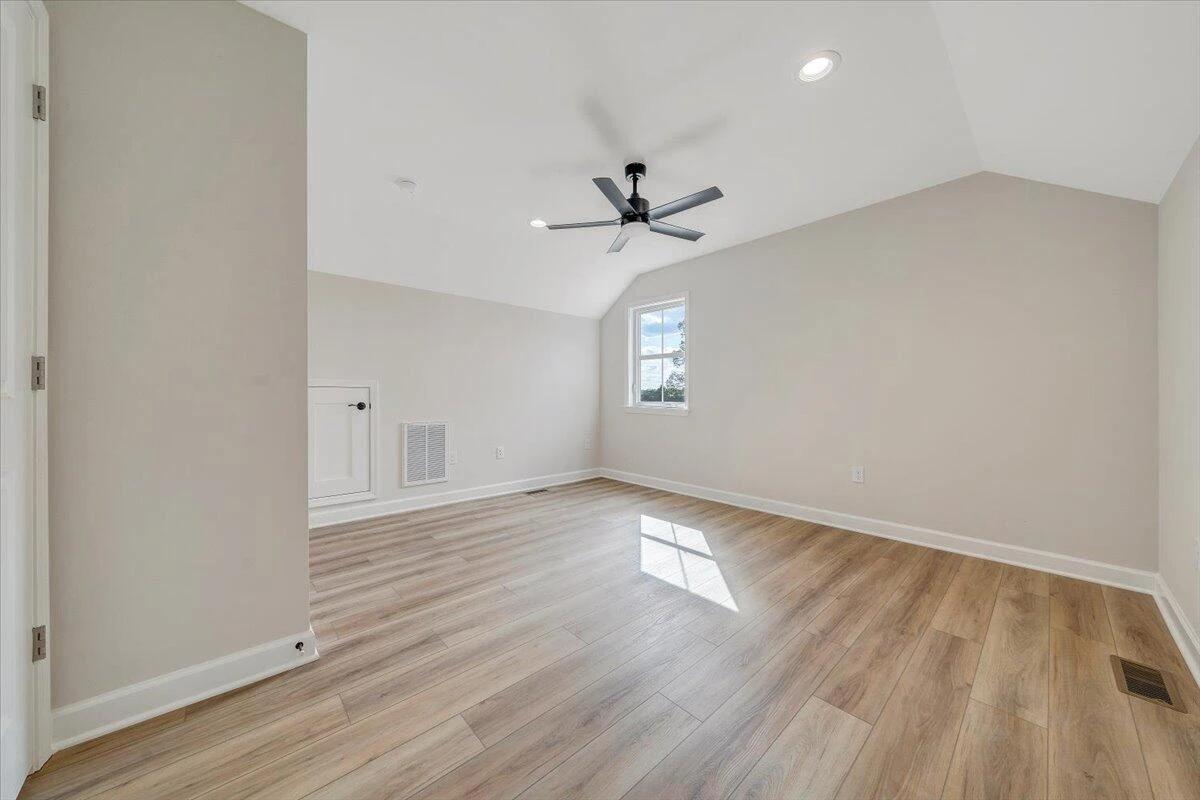 1581 Burnt Chimney RD - Photo 48