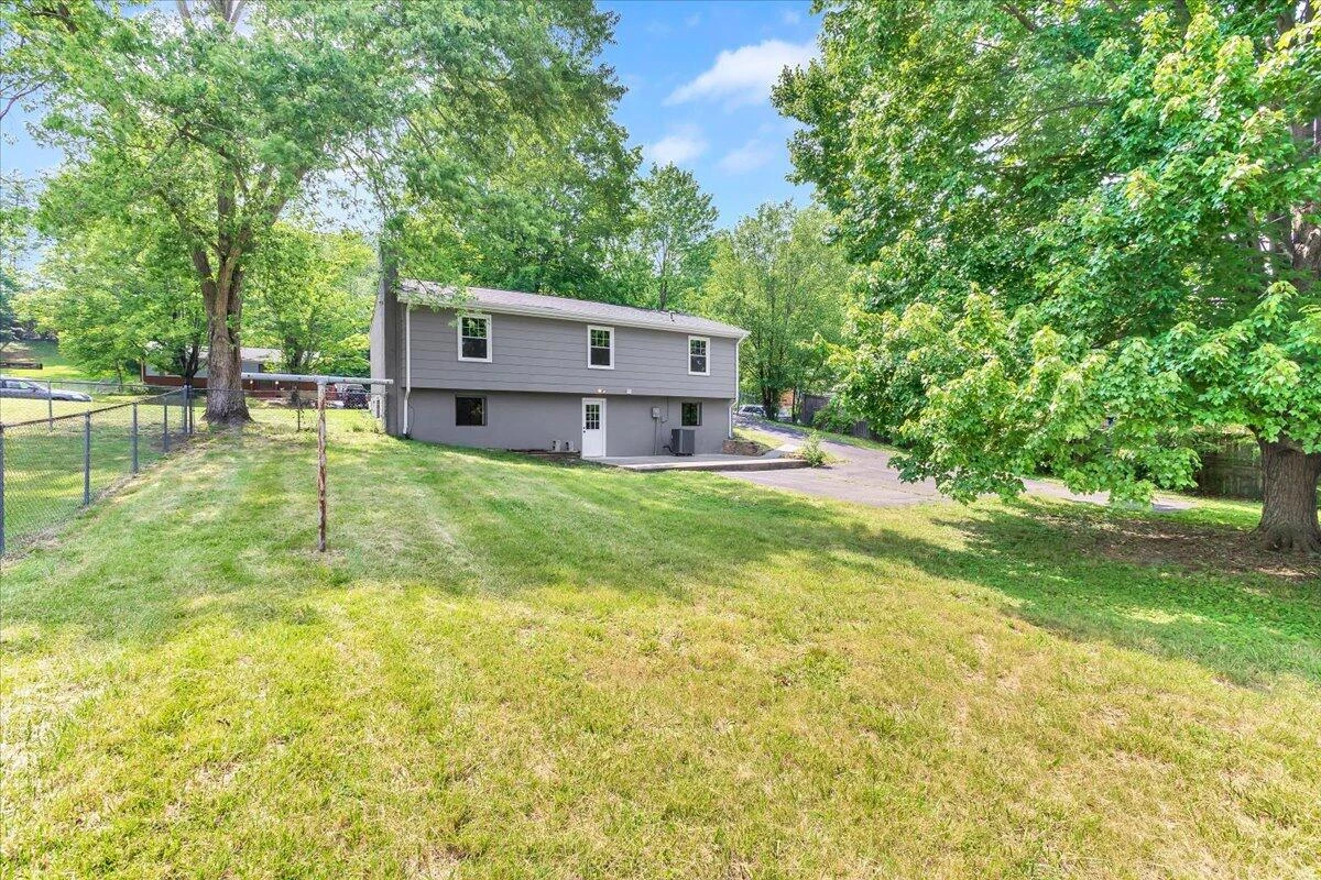 5433 Eveningwood LN - Photo 3
