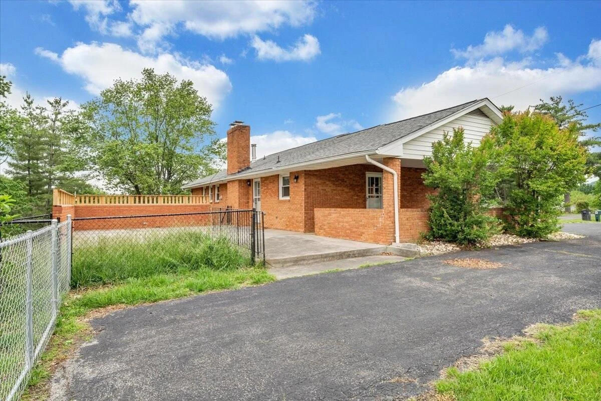 4015 Mockingbird Hill RD - Photo 33